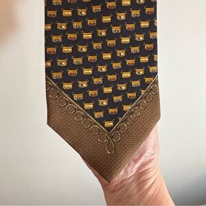 GIANFRANCO FERRE 100% Silk Elegant Brown and Gold Tie Made in Italy